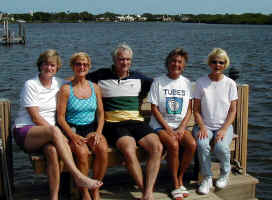 dock.jpg (62198 bytes)