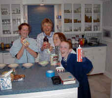 402Breakfast.jpg (71103 bytes)